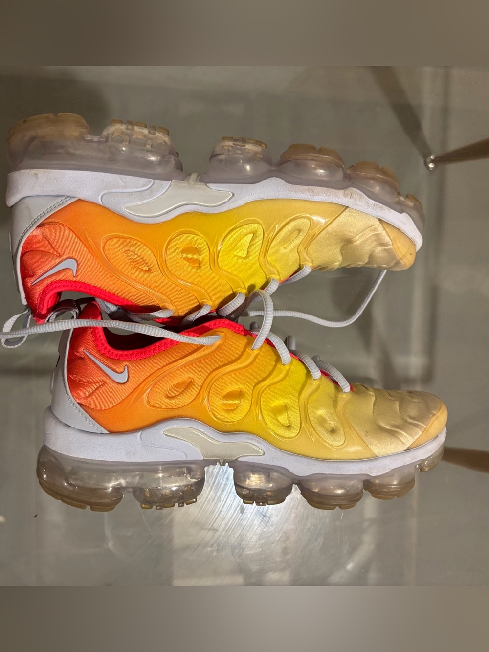 Nike Air VaporMax Plus "Sunrise" - Picture 3 of 7